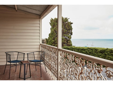 Hotel Sorrento - Tourism TAS 1
