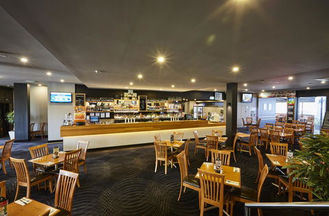 Mornington Hotel - Hobart Tourism 10