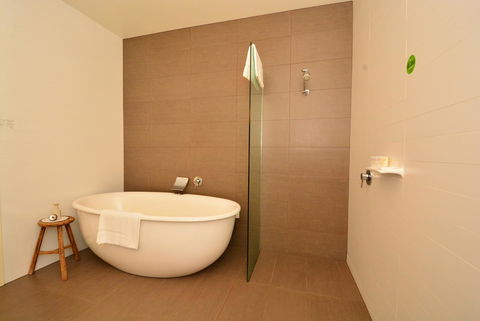 Mornington Hotel - Hobart Tourism 38