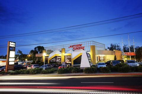Nightcap At Matthew Flinders Hotel - Hobart Tourism 4