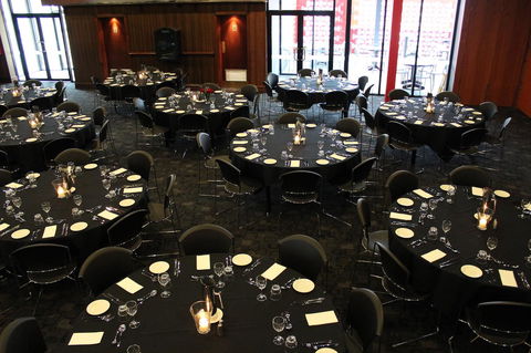 Nightcap At Matthew Flinders Hotel - Hobart Tourism 10