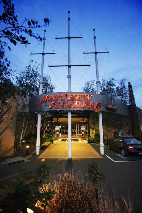 Nightcap At Matthew Flinders Hotel - Hobart Tourism 43