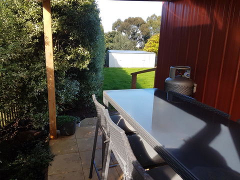 Romsey Homestay - Hobart Tourism 13