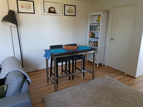 Romsey Homestay - Hobart Tourism 6
