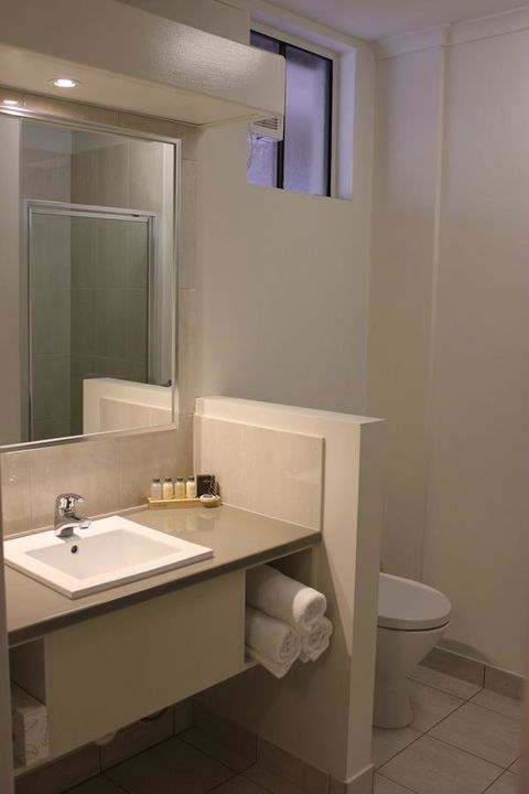 Swan Hill Resort - Hobart Tourism 16