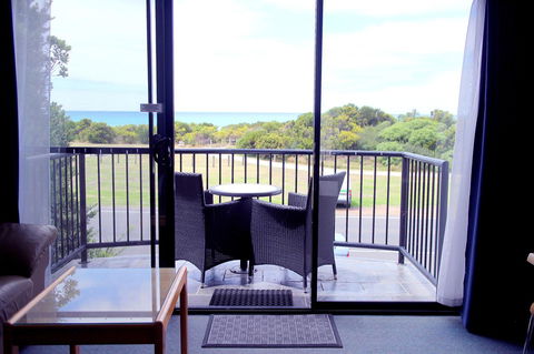 Apollo Bay Waterfront Motor Inn - Hobart Tourism 27