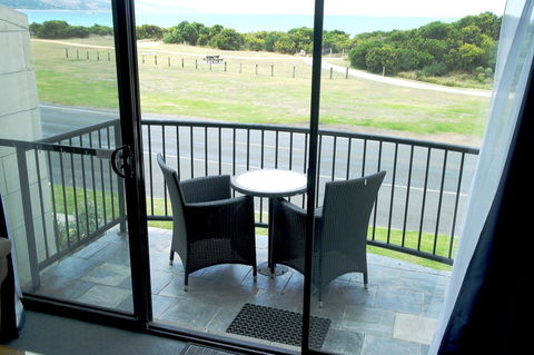 Apollo Bay Waterfront Motor Inn - Hobart Tourism 28