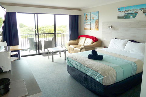 Apollo Bay Waterfront Motor Inn - Hobart Tourism 2