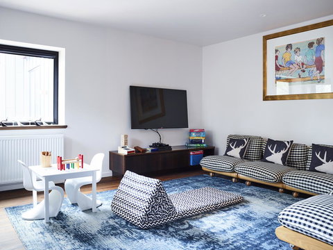 Astra Falls Creek - Hobart Tourism 9