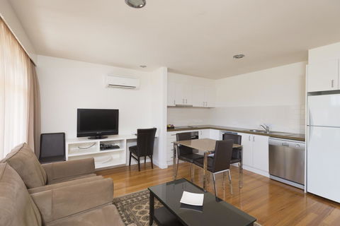 Port Campbell Parkview Motel & Apartments - Hobart Tourism 4