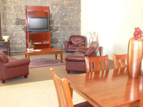 The Victoria Apartments - Tourism TAS 30