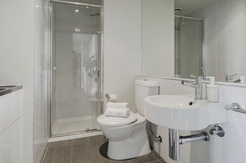 Mono Apartments On Franklin Street - Tourism TAS 21