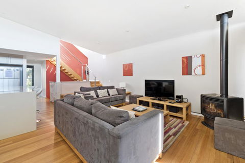 Apollo Bay Cottages - Hobart Tourism 12