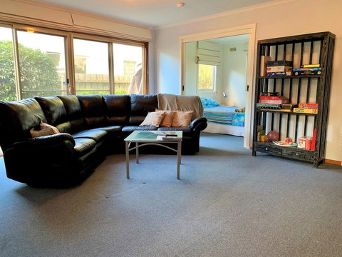 Island Family Holiday Retreat - Hobart Tourism 3