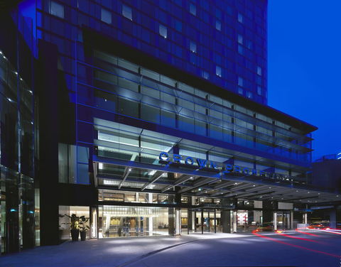 Crown Promenade Melbourne - Hobart Tourism 10