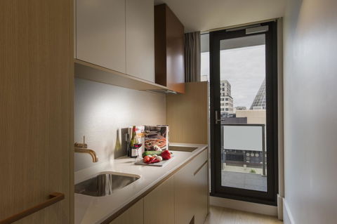 Brady Hotels Central Melbourne - Hobart Tourism 8