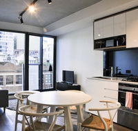 Mono Apartments on La Trobe Street - Tourism TAS