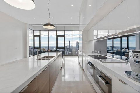 Experience Platinum Hotel Apartments - Tourism TAS 15