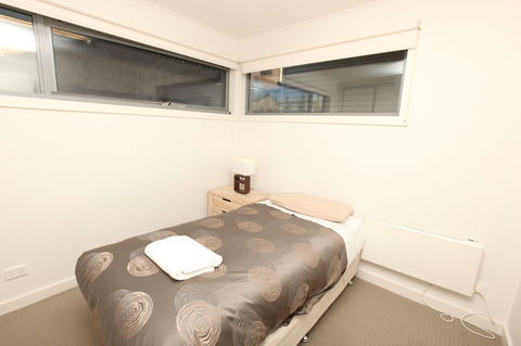 7 Falls Apartments - Tourism TAS 30