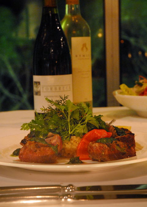 Chris\'s Beacon Point Restaurant & Villas - Hobart Tourism 13