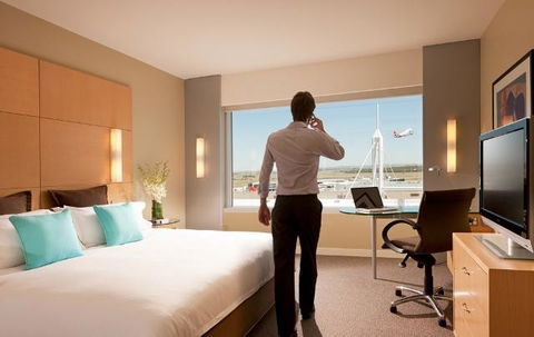 PARKROYAL Melbourne Airport - Tourism TAS 40