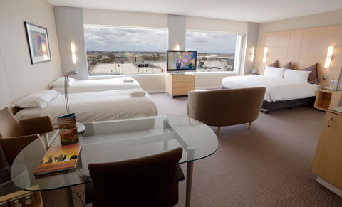 PARKROYAL Melbourne Airport - Tourism TAS 24