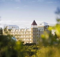 Deep Blue Hotel  Hot Springs - Hobart Tourism
