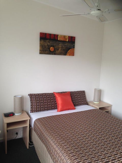 Beachcomber Motel & Apartments - Hobart Tourism 39