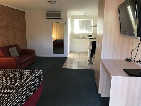 Beachcomber Motel & Apartments - Hobart Tourism 7