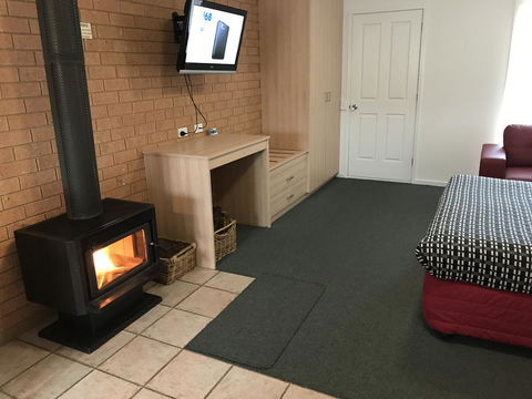 Beachcomber Motel & Apartments - Hobart Tourism 4
