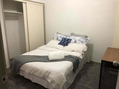City Lifestyle Accommodation - Tourism TAS 14