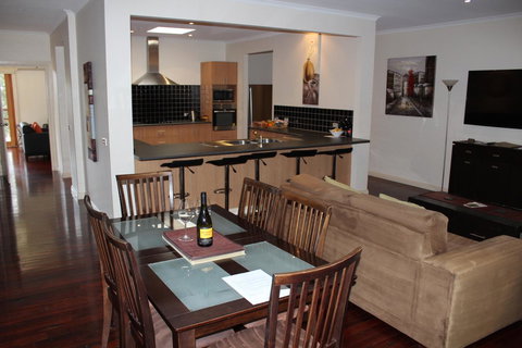 Yering Gorge Cottages - Tourism TAS 17