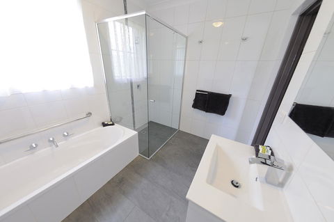 Greenvale Holiday Units - Hobart Tourism 2