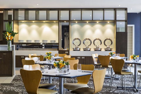 Holiday Inn Melbourne Airport, An IHG Hotel - Tourism TAS 9