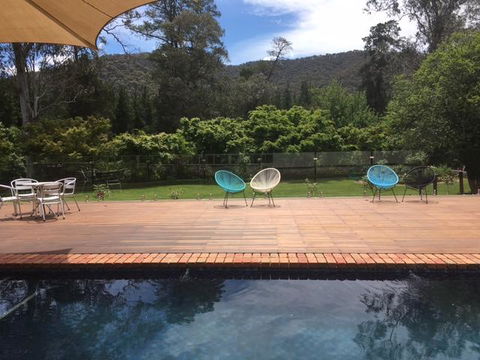 Bright Chalet - Tourism TAS 17