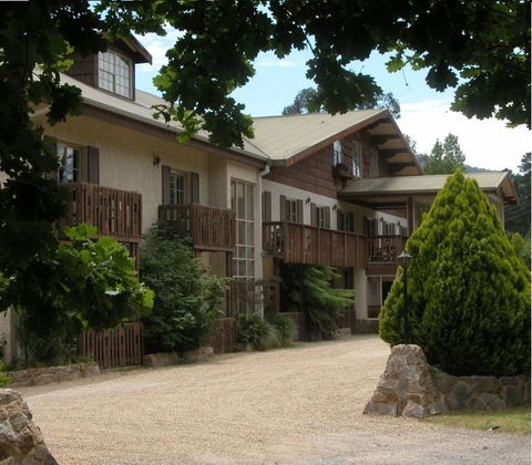 Bright Chalet - Tourism TAS 1