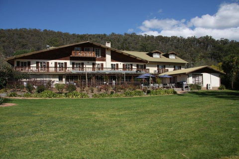 Bright Chalet - Tourism TAS 0