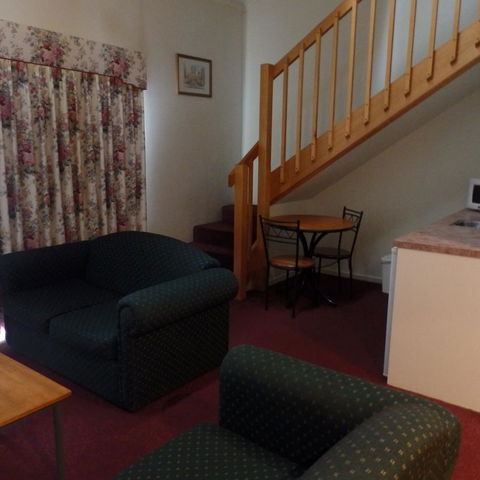 Bright Chalet - Tourism TAS 9