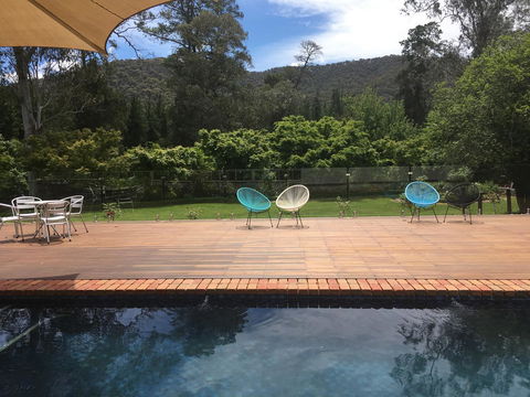 Bright Chalet - Tourism TAS 16