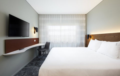 Holiday Inn Express Melbourne Southbank, An IHG Hotel - Tourism TAS 13