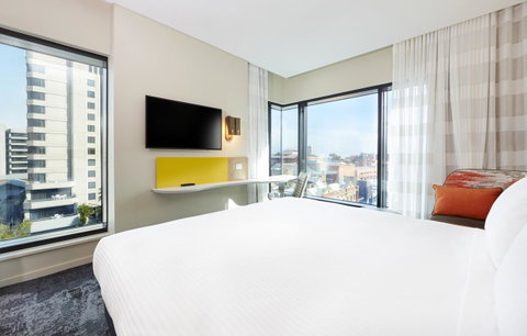 Holiday Inn Express Melbourne Southbank, An IHG Hotel - Tourism TAS 2