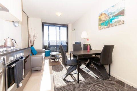 Melbourne SkyHigh Apartments - Tourism TAS 9