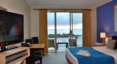 The Sandridge Motel - Tourism TAS 19