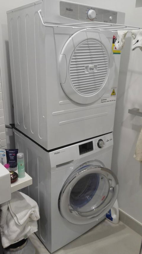 Whitehorse Apartments Hotel - Tourism TAS 12