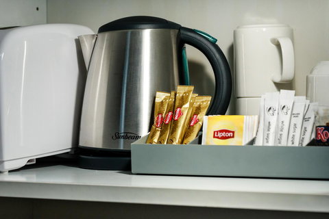 Bendigo Oval Motel - Hobart Tourism 17