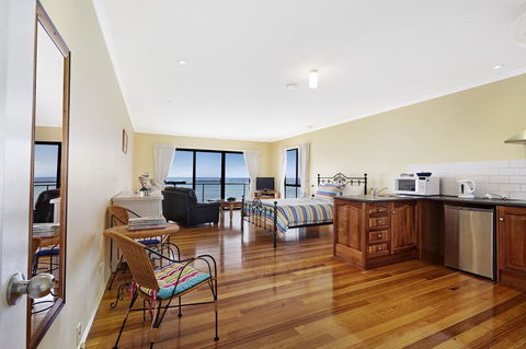 Clifftop Apartments Portland Vic - Hobart Tourism 2