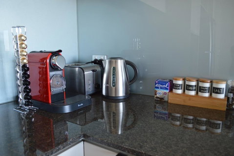 3BR Apartment At Victoria Tower Southbank - Tourism TAS 6