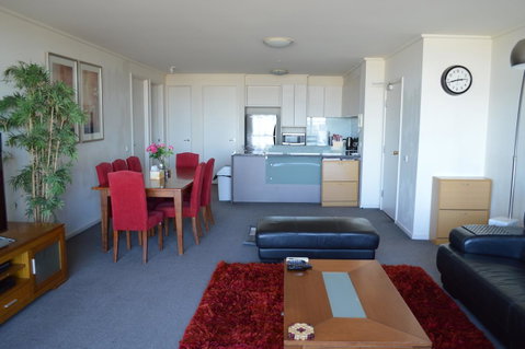 3BR Apartment At Victoria Tower Southbank - Tourism TAS 1