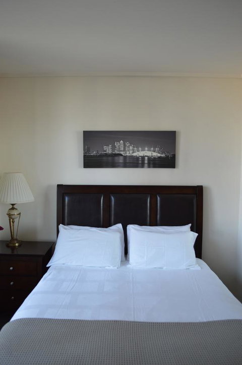 3BR Apartment At Victoria Tower Southbank - Tourism TAS 12