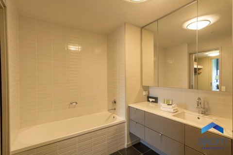 AKOM AT Docklands - Tourism TAS 30